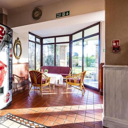 Paddington House Hotel Warrington Bagian luar foto