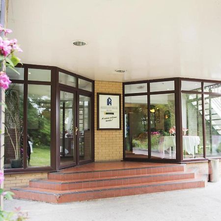 Paddington House Hotel Warrington Bagian luar foto