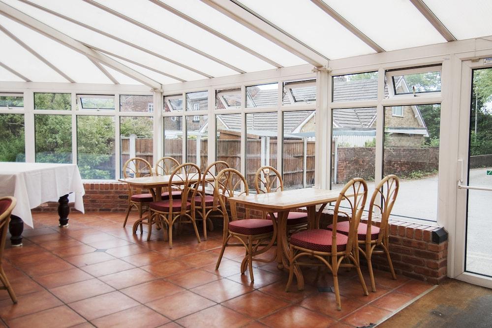 Paddington House Hotel Warrington Bagian luar foto