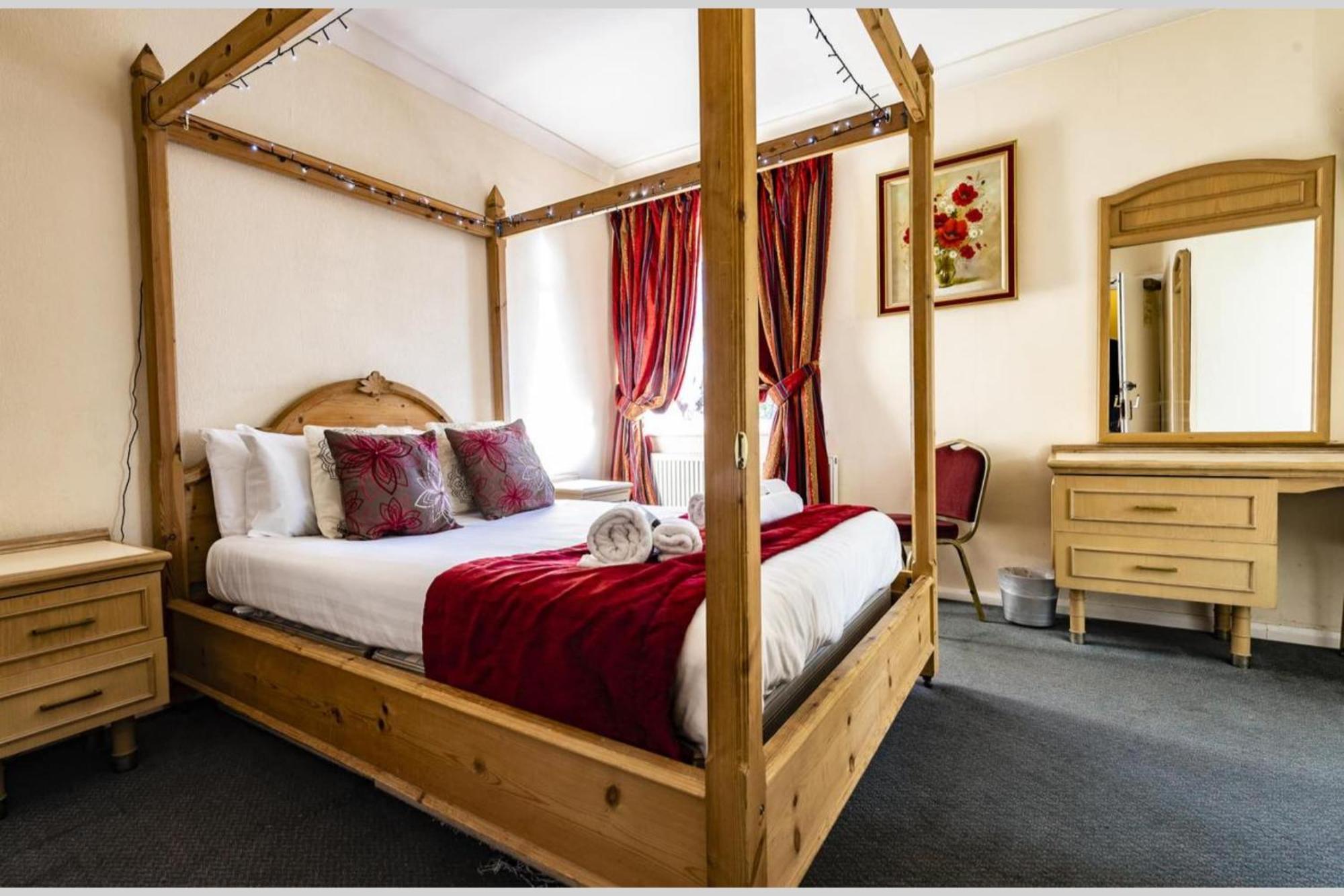 Paddington House Hotel Warrington Bagian luar foto