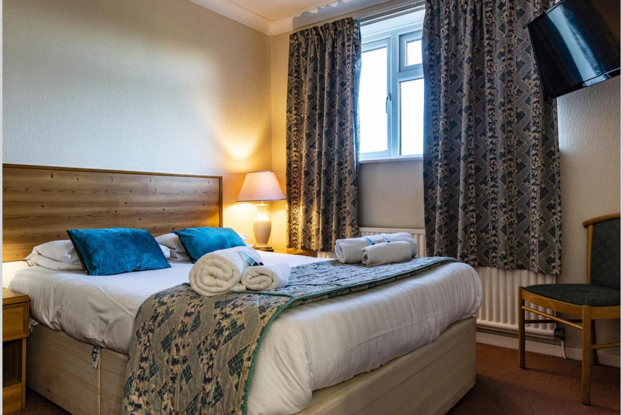 Paddington House Hotel Warrington Bagian luar foto